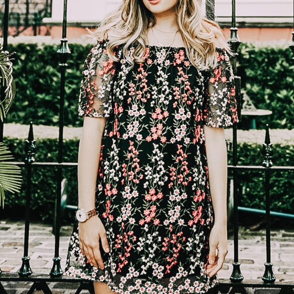 BB Dakota patterned off the shoulder dress